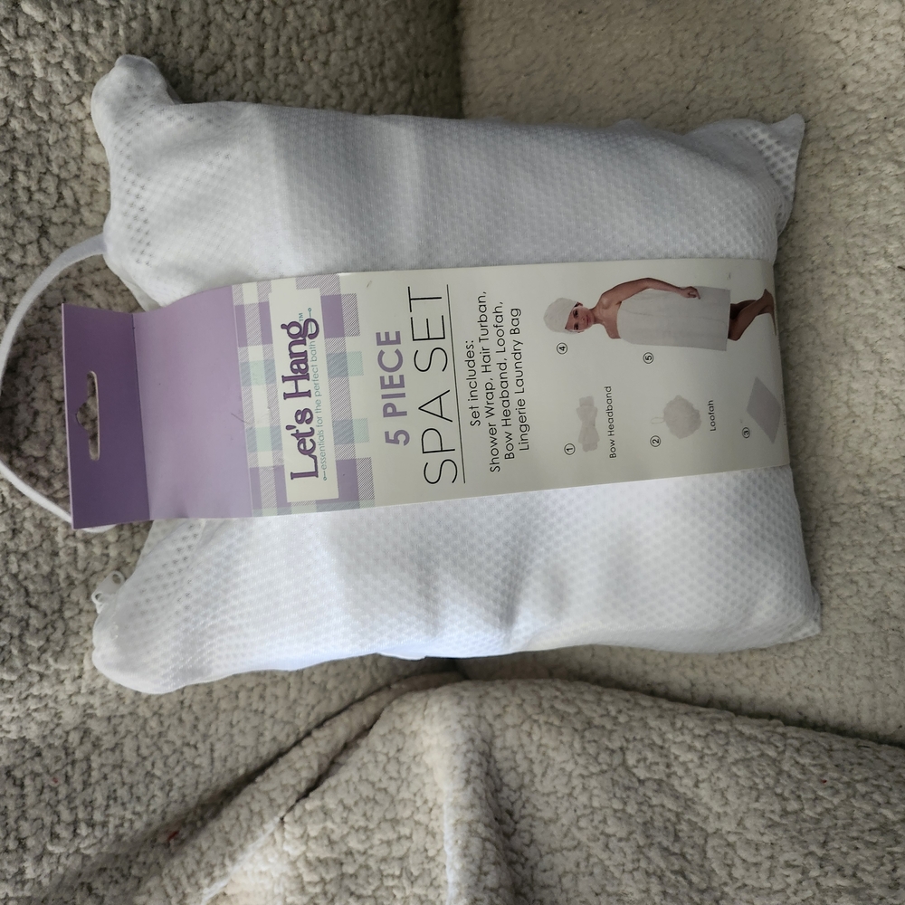 Let's Hang 5 Piece Spa Set - White and Purple